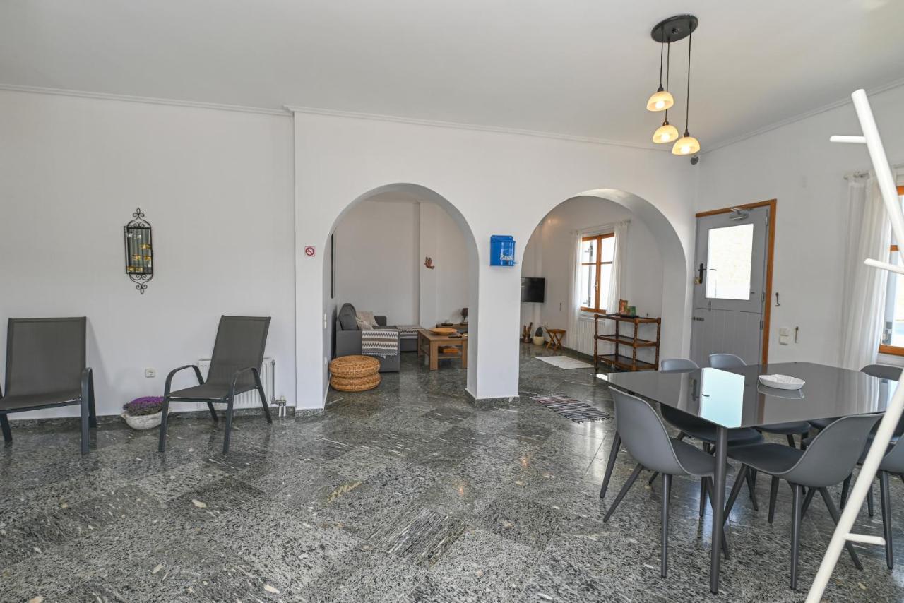 Teresa'S Sunrise Apartment ปานอร์มอส ภายนอก รูปภาพ